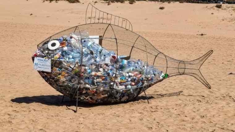 Najprisutniji plastični ambalažni otpad na plažama u Velikoj Britaniji pripada dobro poznatom brendu