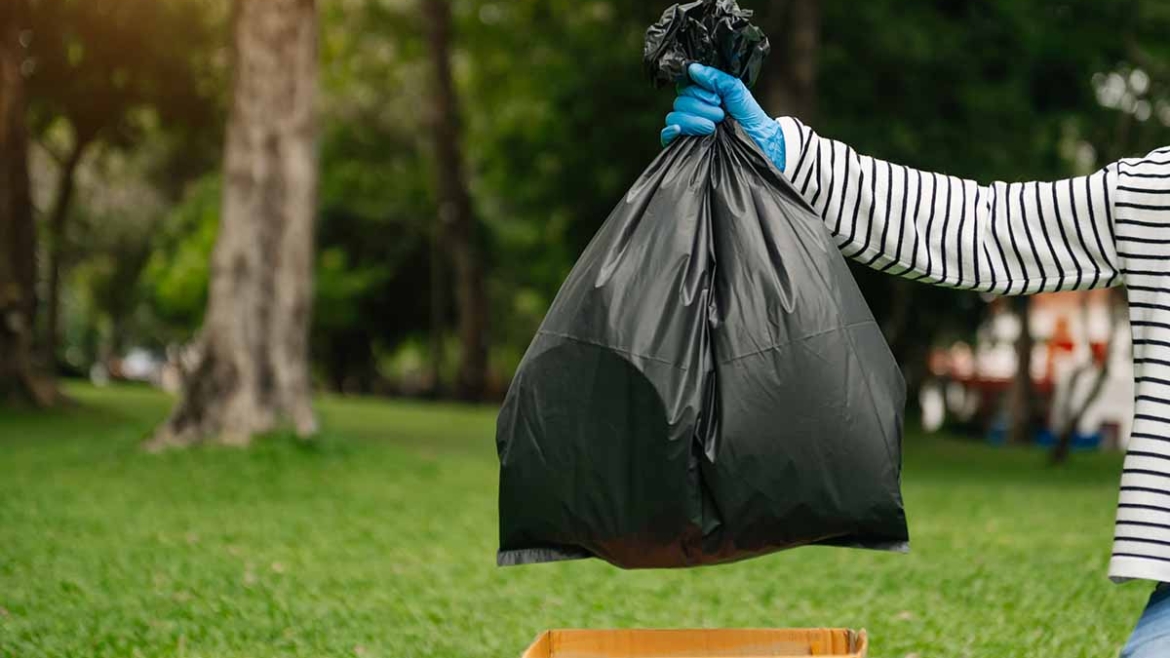 Clorox kažnjen sa 8,25 miliona dolara zbog obmanjujućih tvrdnji o „okeanskoj plastici“ u kesama za smeće