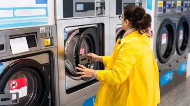 Filter za mikroplastiku inspirisan ribama: rešenje za čistije otpadne vode iz veš-mašina