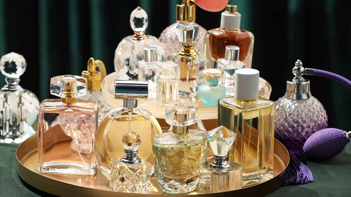 Selfridges poziva Britance da recikliraju bočice parfema
