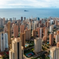 Benidorm dobitnik nagrade Evropski zeleni list 2028. – kako se predstavnik masovnog turizma nosi sa ekološkim izazovima
